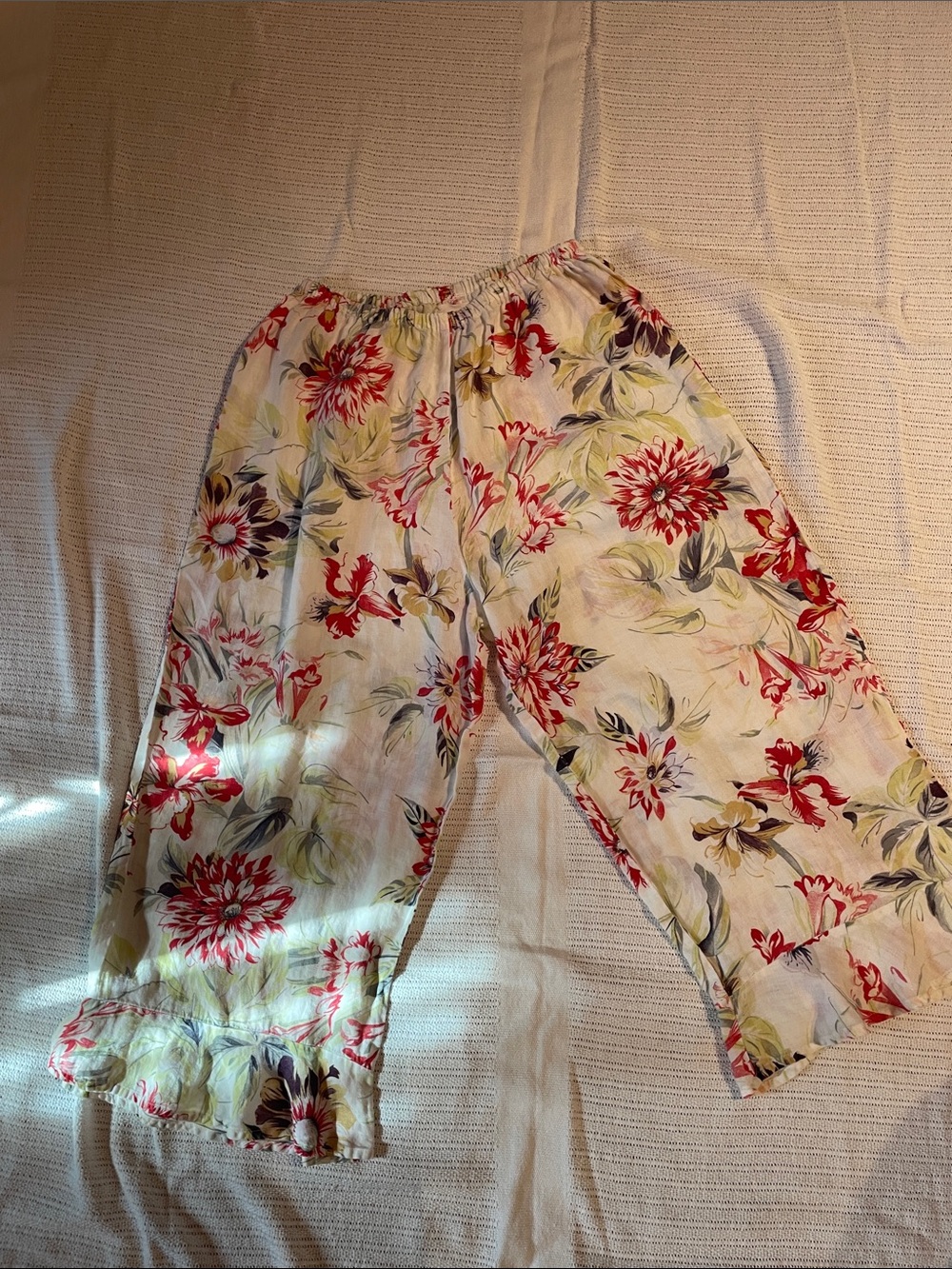 Flax White Cropped Floral Pants with Red and Green Accents